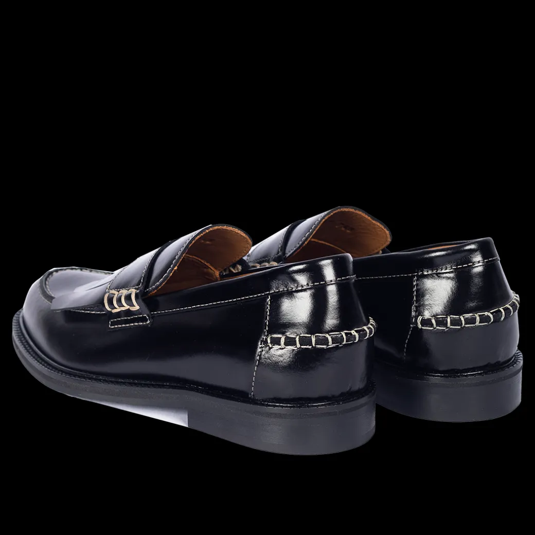 Klassisk Penny Loafer Med Frynser