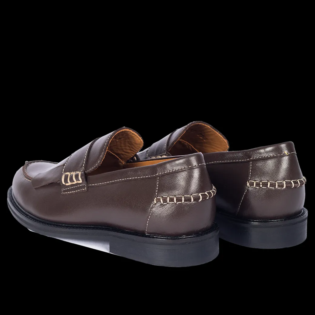 Klassisk Penny Loafer Med Frynser