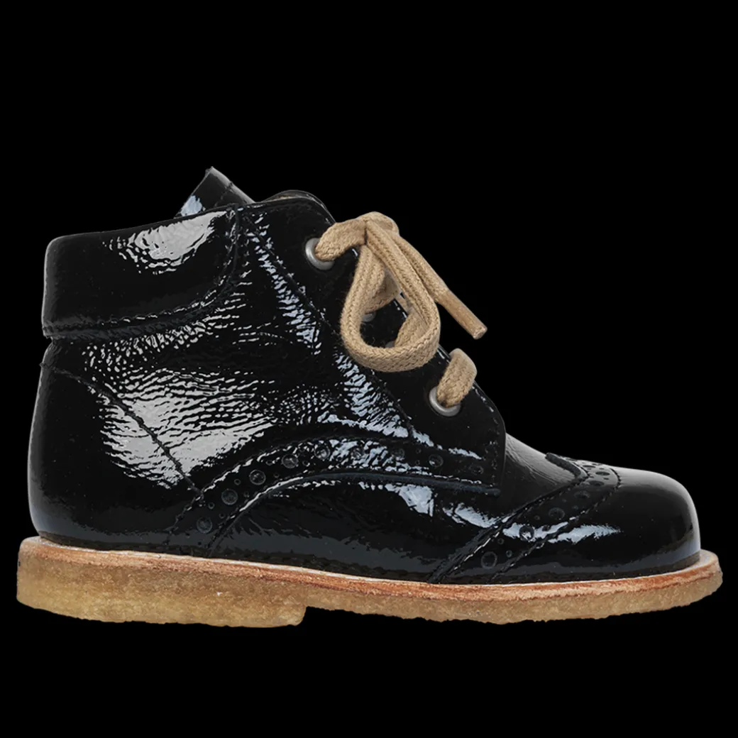 Klassisk Snøresko Med Brogue Detaljer
