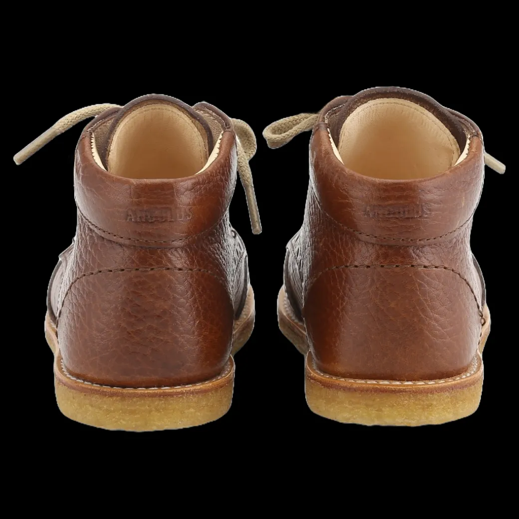 Klassisk Snøresko Med Brogue Detaljer