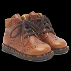 Klassisk Snøresko Med Brogue Detaljer