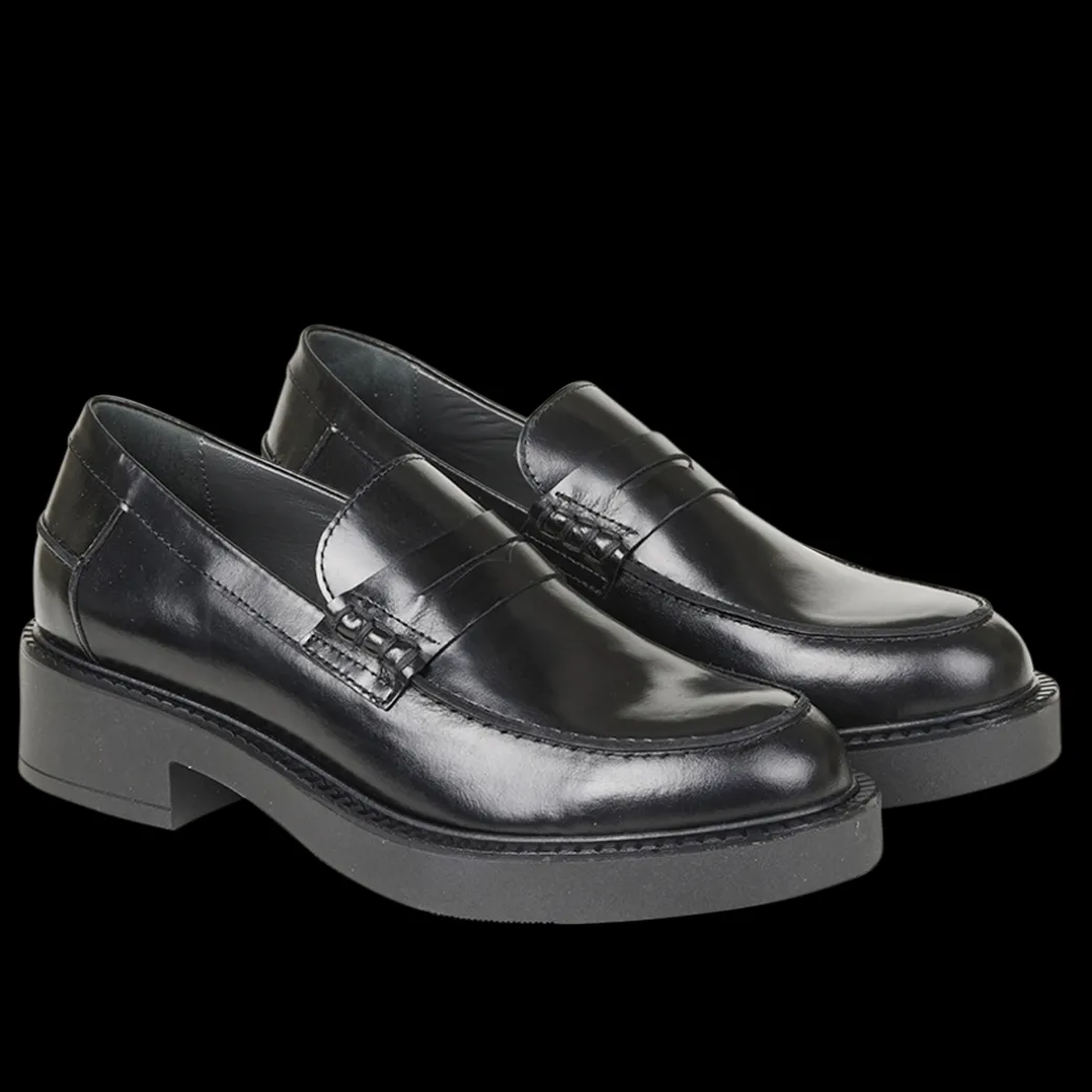 Loafer