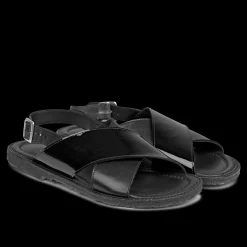 Sandal