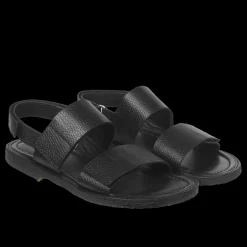 Sandal