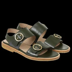 Sandal