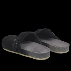 Sandal