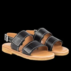 Sandal Med Detalje Stikninger, Velcro Og Spænde
