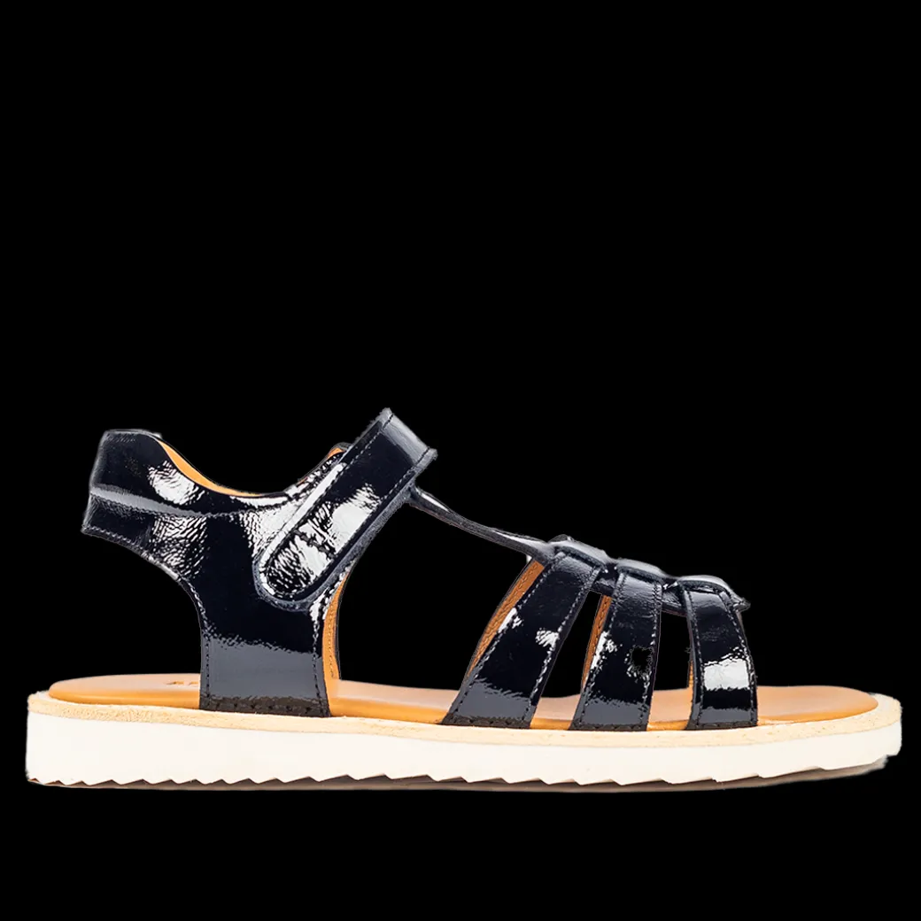 Sandal Med T-rem Og Velcrolukning