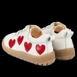 Sneaker Med Hjerteapplikationer